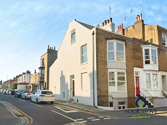 5 Bedroom End Terrace House For Sale In St. Augustines Road, Ramsgate, Kent, CT11