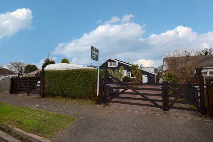 2 Bedroom Detached Bungalow For Sale In Landseer Avenue, Chapel St Leonards, PE24