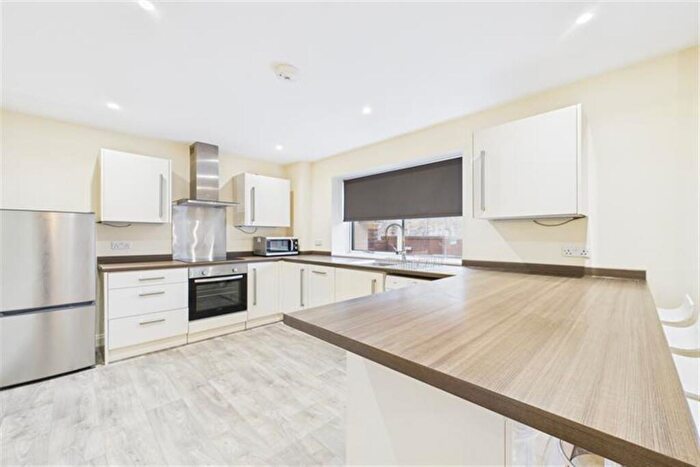 1 Bedroom Detached House To Rent In St Marys Court, St Marys Gate, NG1