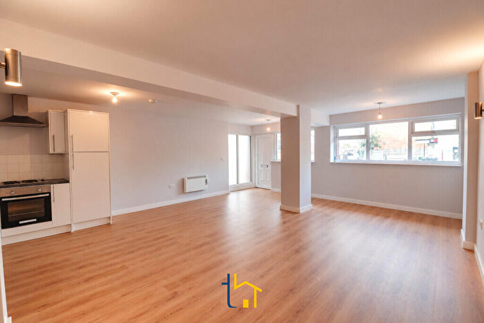 1 Bedroom Flat To Rent In Junction Road, Wigston, LE18