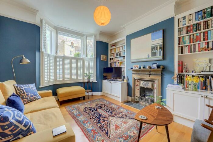 3 Bedroom Terraced House To Rent In Littlewood, Hither Green, London, SE13