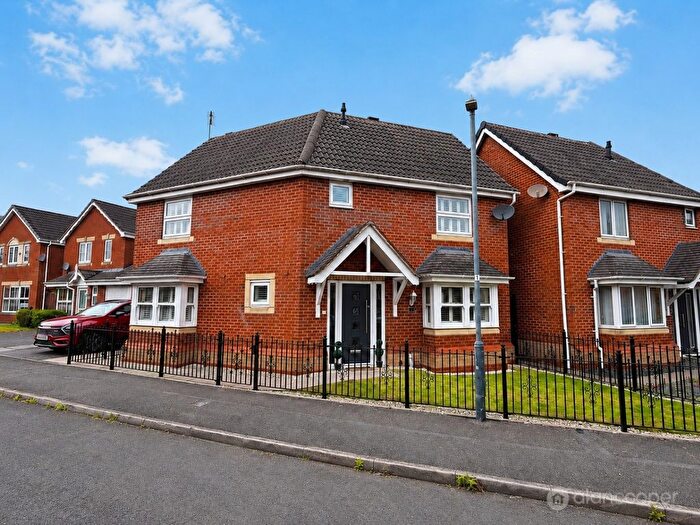 3 Bedroom Detached House For Sale In Reuben Avenue, The Shires, Nuneaton, CV10