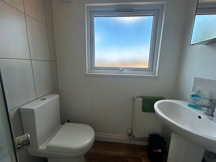 4 Bedroom Property To Rent In Brasenose Driftway, Oxford, OX4