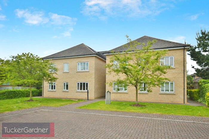 2 Bedroom Flat To Rent In Histon Road, Cambridge, CB4