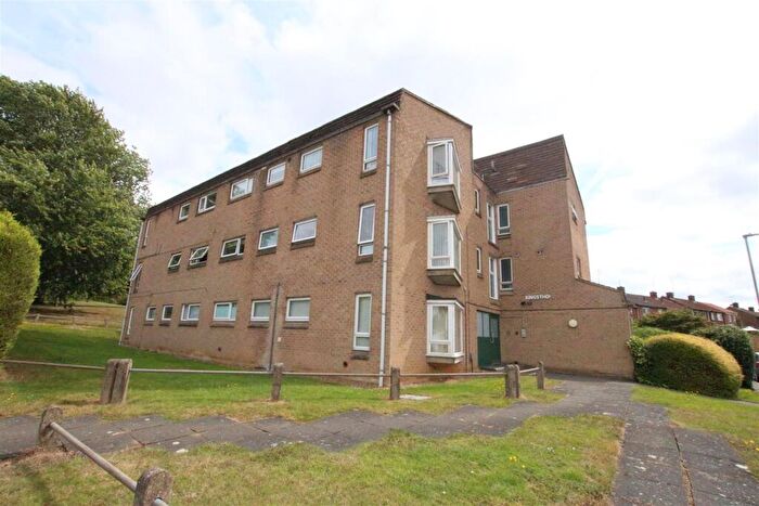 2 Bedroom House For Sale In Hinton Road, Northampton, NN2