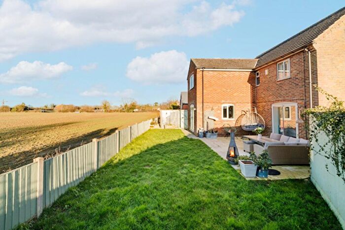 3 Bedroom Detached House For Sale In Whitminster Lane, Frampton On Severn, Gloucester, GL2