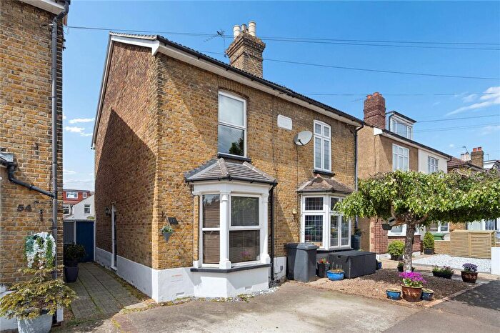2 Bedroom Semi-Detached House For Sale In Douglas Road, Hornchurch, RM11
