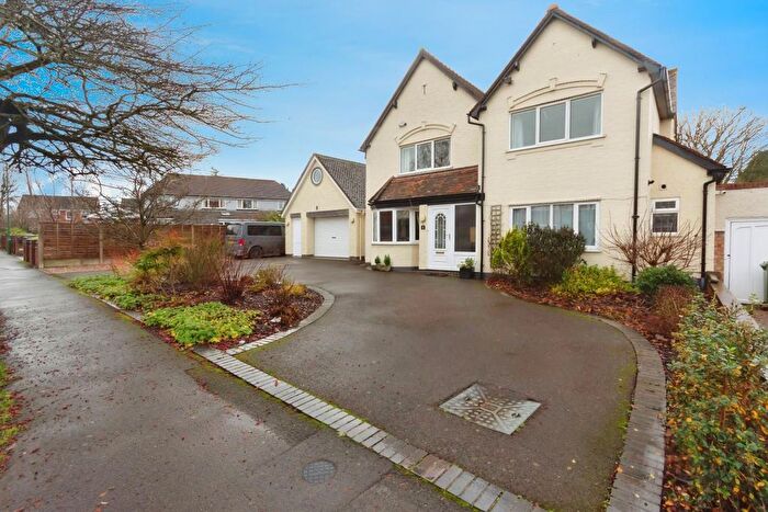 4 Bedroom Detached House For Sale In St. Gerards Road, Solihull, B91