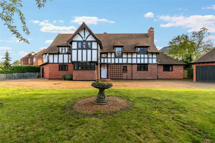 5 Bedroom Detached House To Rent In Harland Avenue, Croydon, CR0