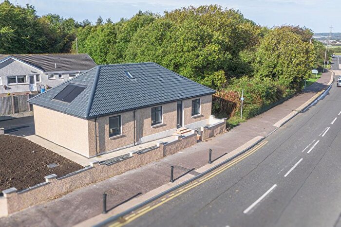 4 Bedroom Detached Bungalow For Sale In Perth Road, Cowdenbeath, KY4