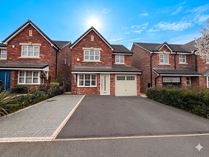 4 Bedroom Detached House To Rent In Doune Avenue, Blackrod, Bolton, Greater Manchester, BL6