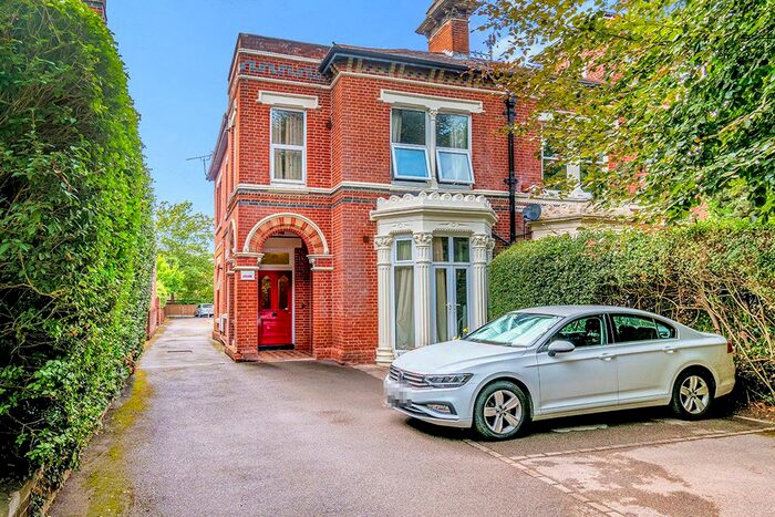 2 Bedroom Flat To Rent In Cavendish Grove, Southampton, SO17