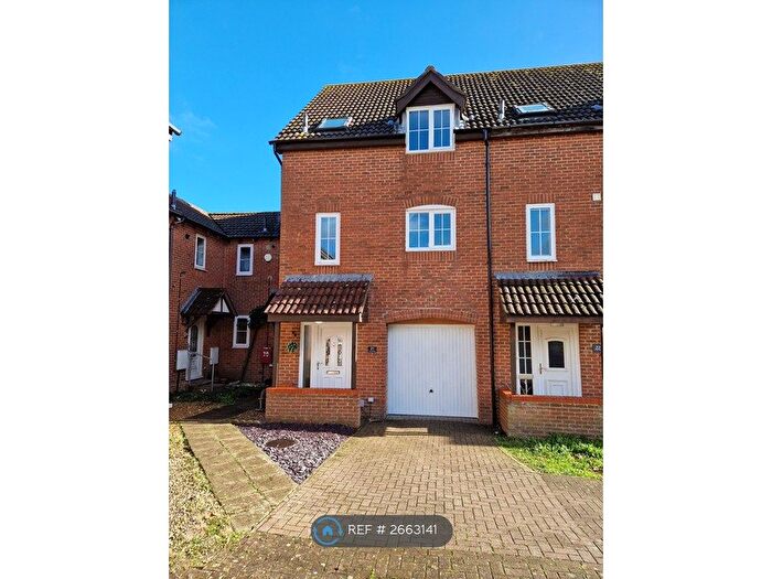 3 Bedroom Terraced House To Rent In Sir Charles Square, Newport, NP10