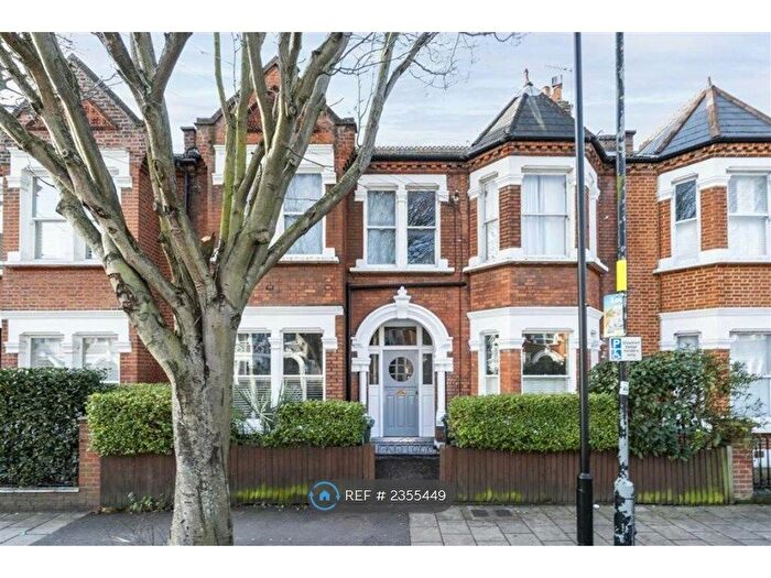 1 Bedroom Flat To Rent In Englewood Road, London, SW12