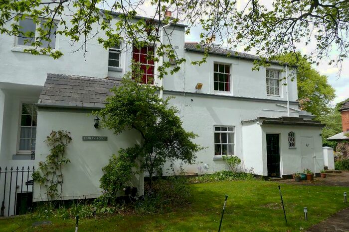 1 Bedroom Flat To Rent In Old Church Road, Harborne, Birmingham, B17