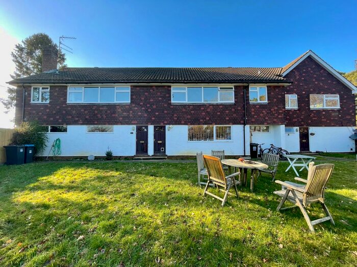3 Bedroom Flat To Rent In Tandridge Golf Club, Godstone Road, Oxted, Surrey, RH8