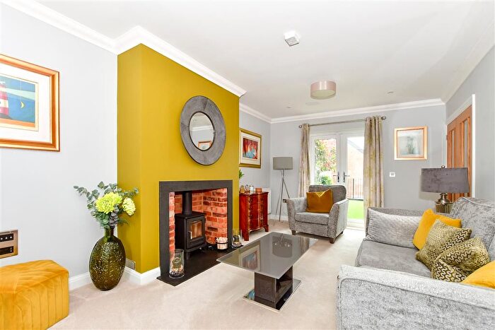 4 Bedroom Semi-Detached House For Sale In Dads Hill, Heathfield, East Sussex, TN21