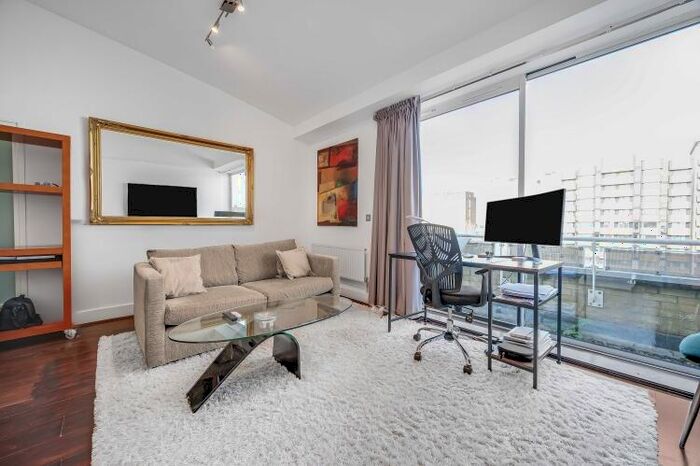 1 Bedroom Apartment To Rent In North Bank London, NW8