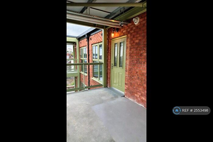 1 Bedroom Flat To Rent In St Mary's Gate, Stockport, SK1
