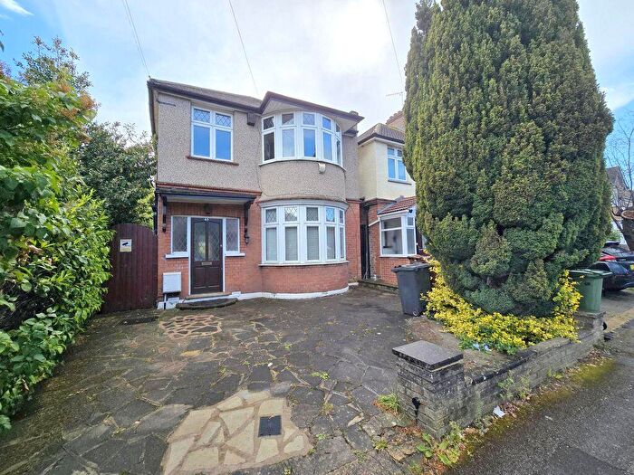 3 Bedroom Detached House For Sale In Southfield Park, North Harrow, HA2