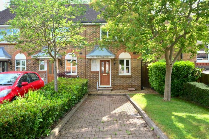 2 Bedroom House To Rent In Kingsley Mews, Chislehurst, BR7