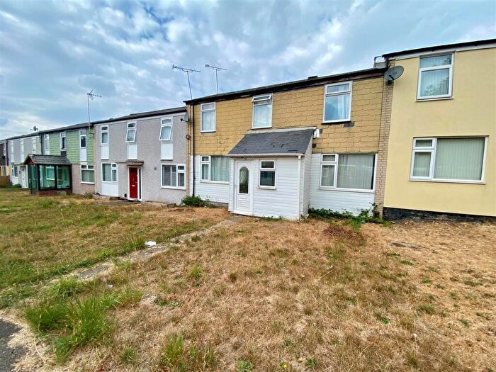 3 Bedroom Terraced House For Sale In Heslop Close, Binley, Coventry, CV3