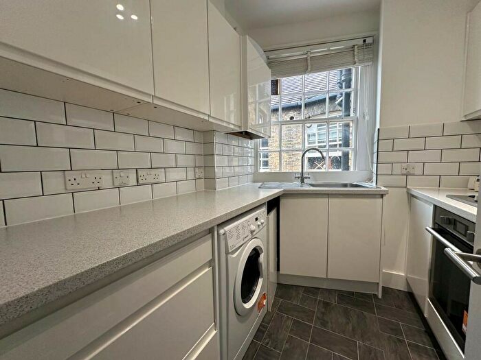 2 Bedroom Flat To Rent In Wooler Street, London, SE17