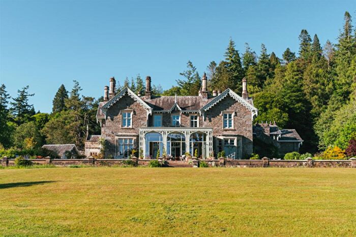4 Bedroom Link Detached House For Sale In Wansfell Holme, Windermere, LA23