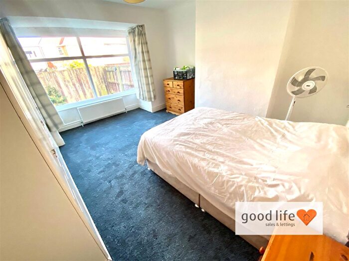 2 Bedroom Semi-Detached Bungalow For Sale In Romney Avenue, Grangetown, Sunderland, SR2