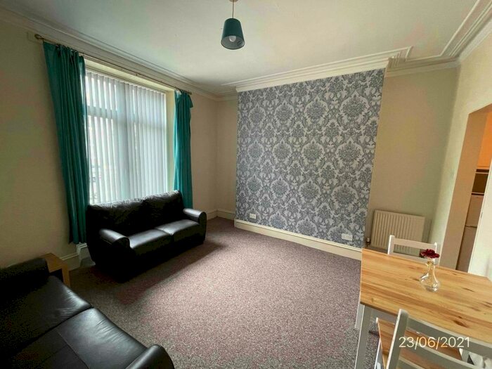 1 Bedroom Flat To Rent In Union Grove, Ground Floor Left, Aberdeen, AB10