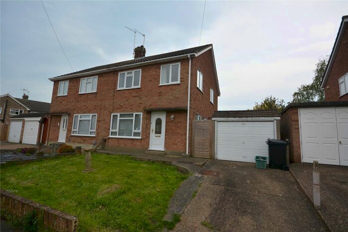 3 Bedroom Semi-Detached House To Rent In Alder Drive, Tile Kiln, Chelmsford, CM2