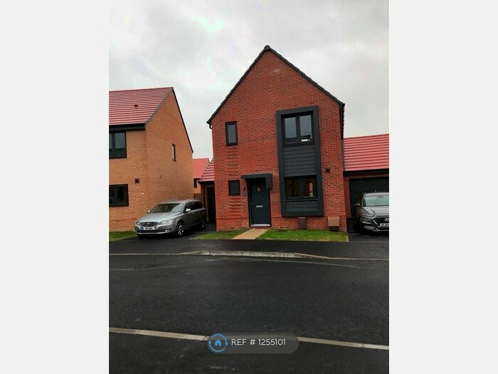 3 Bedroom Detached House To Rent In Parlour Way, Portsmouth PO6