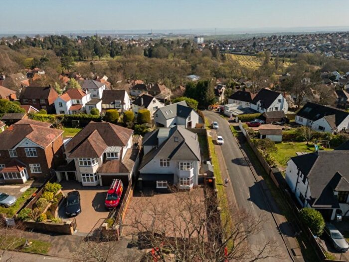 5 Bedroom Detached House For Sale In Ridgeway, Newport, NP20