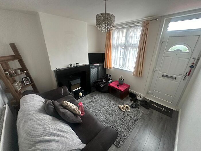 2 Bedroom Terraced House To Rent In Manor Street, Wigston, LE18