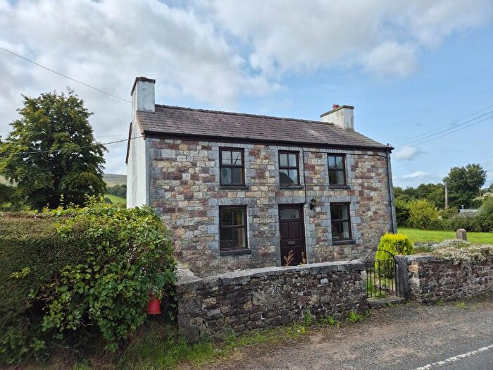 4 Bedroom Detached House For Sale In Gwynfe, Llangadog, SA19