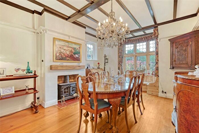 6 Bedroom Detached House For Sale In Parkanaur Avenue, Thorpe Bay, Essex, SS1
