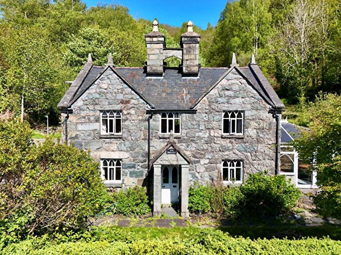 3 Bedroom Detached House For Sale In Fronallt, Dolgellau, LL40