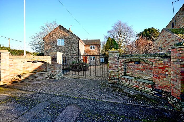 3 Bedroom Detached House For Sale In Church Street, Wistow, Huntingdon, PE28