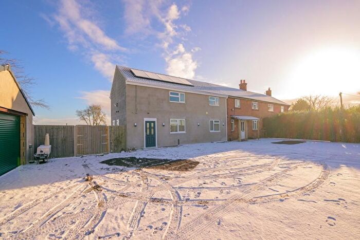4 Bedroom Semi-Detached House For Sale In Moyses Bank, Marshland St James, Wisbech, Norfolk, PE14