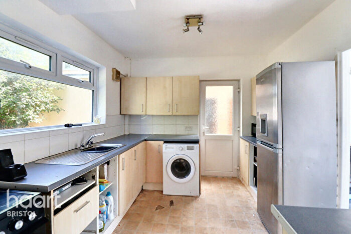 3 Bedroom Semi-Detached House For Sale In Long Cross, Bristol, BS11