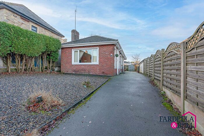 1 Bedroom Bungalow For Sale In Glen View Road, Burnley, BB11