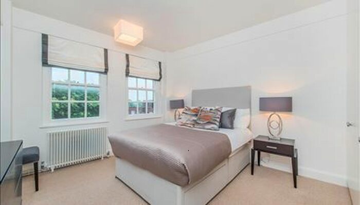 1 Bedroom Flat To Rent In Fulham Road, Chelsea, London, SW3
