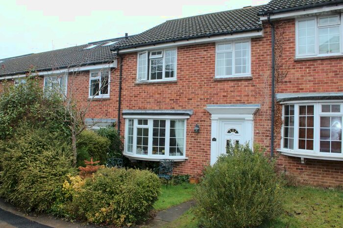 3 Bedroom Terraced House To Rent In Chichester Close, Witley, GU8
