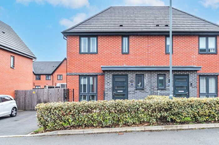 3 Bedroom Semi-Detached House For Sale In Ascot Way, Birmingham, West Midlands, B31