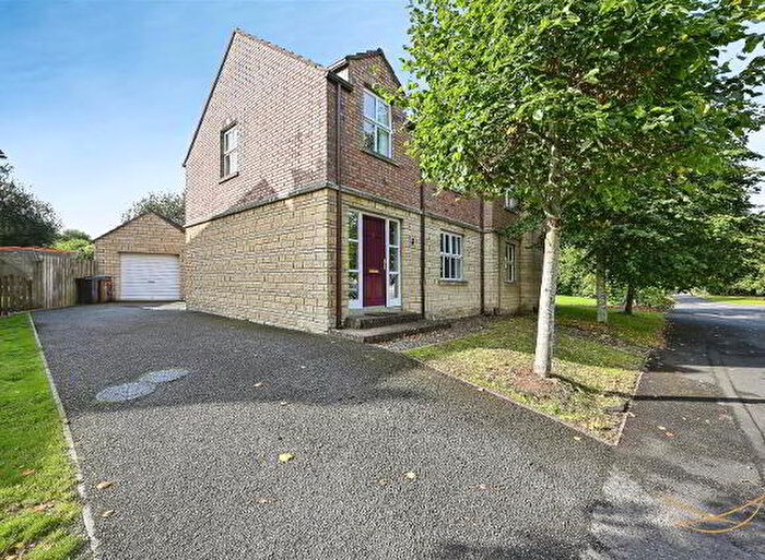 3 Bedroom Semi-Detached House For Sale In Alexandra Park, Antrim, BT41