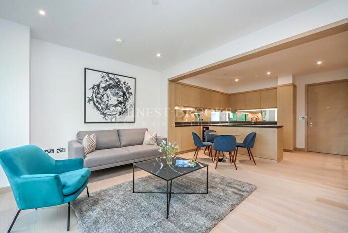 1 Bedroom Apartment To Rent In Legacy Building, Embassy Gardens, Nine Elms, SW11