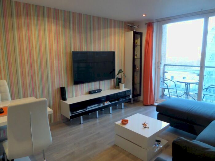 1 Bedroom Flat To Rent In Highfield Road, Feltham, TW13