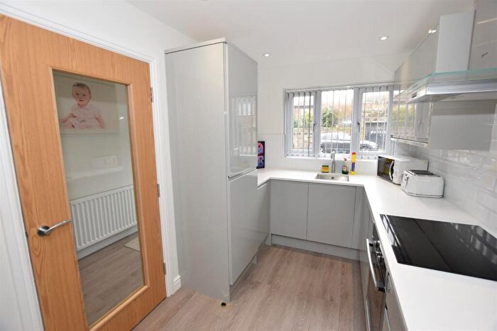 3 Bedroom Terraced House For Sale In Albion Street, Wallasey, CH45