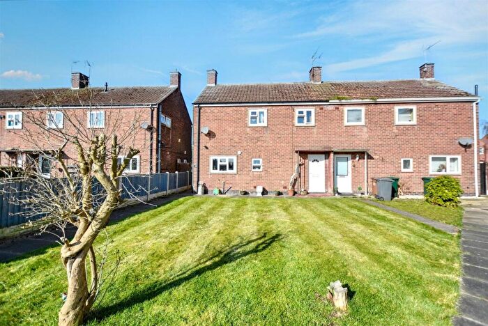3 Bedroom Semi-Detached House For Sale In West End Drive, Shardlow, DE72