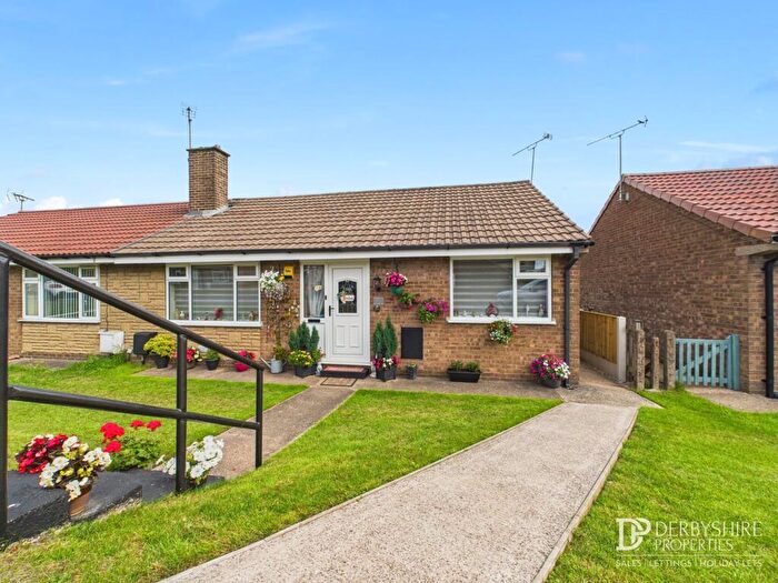 2 Bedroom Bungalow For Sale In Meadow Close, Tibshelf, DE55